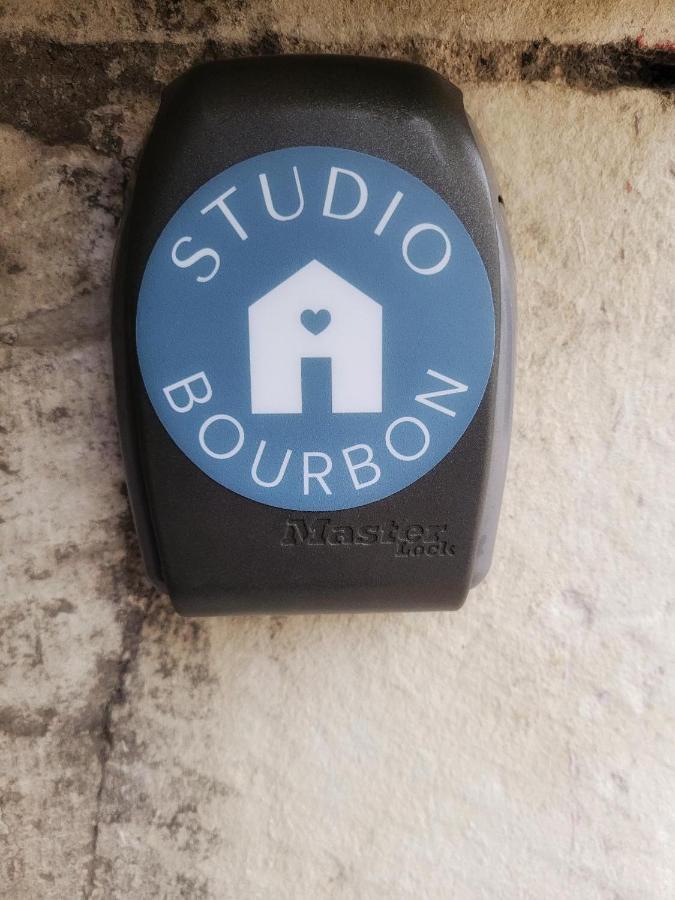 Studio Bourbon Apartment La Roche-Posay Exterior photo